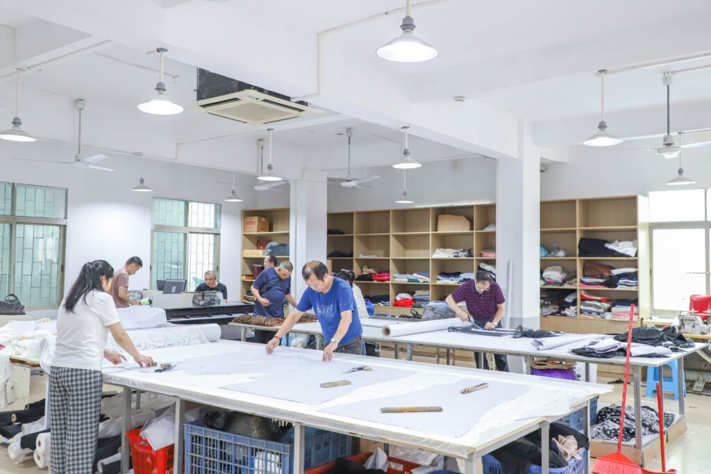 custom dress factory, women's clothing sample production (1)
